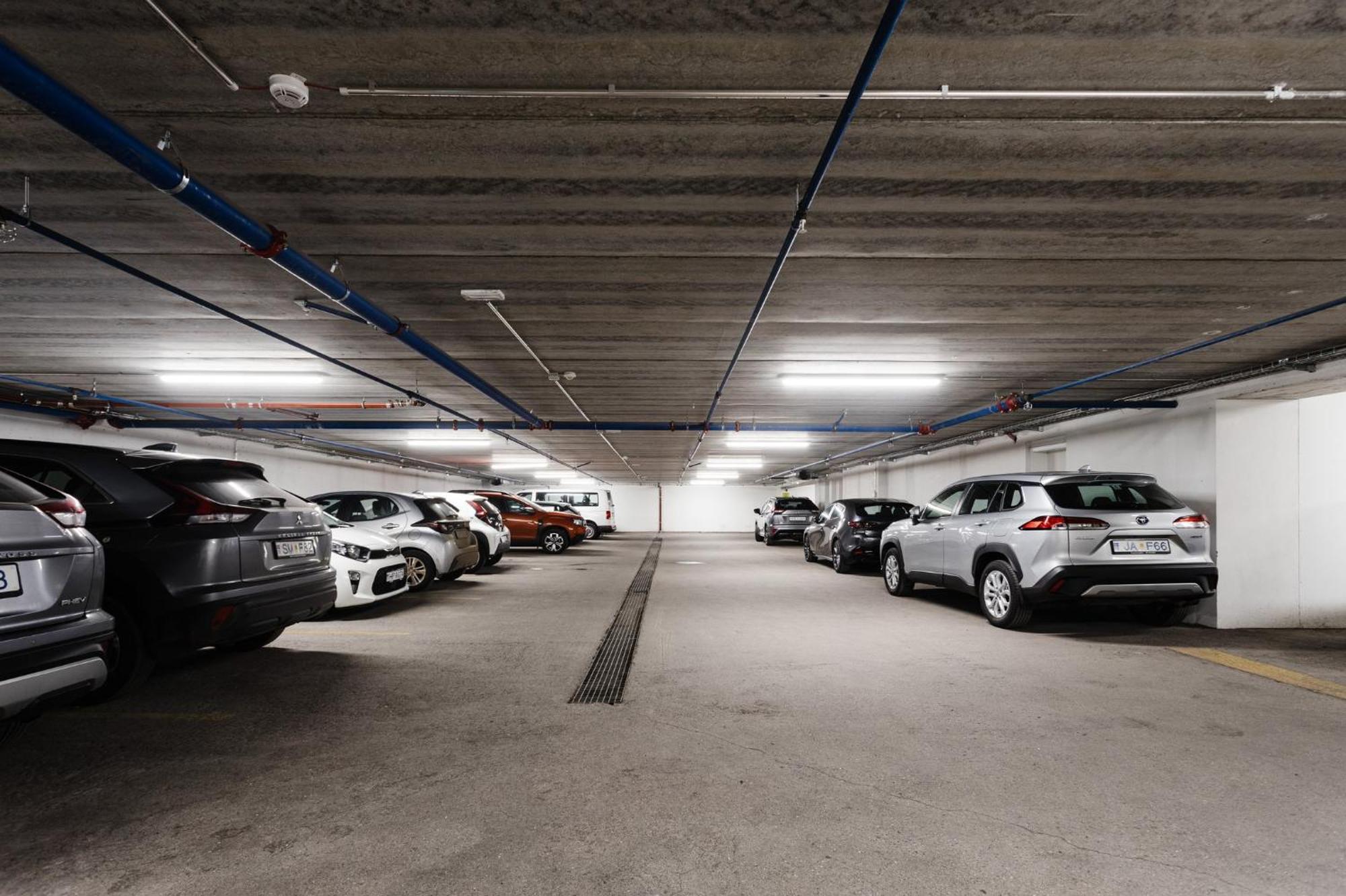 Oddsson Midtown Hotel Reykjavík Exteriör bild